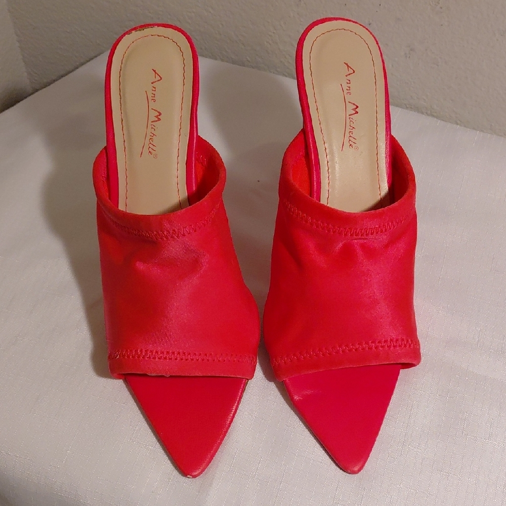 Anne Michelle Vibrant Pink Mules